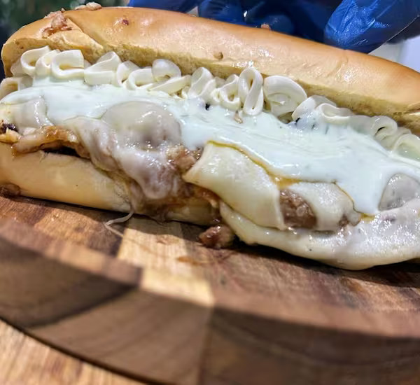 Sanduíche Rústico de Pernil com Geleia de Pimenta