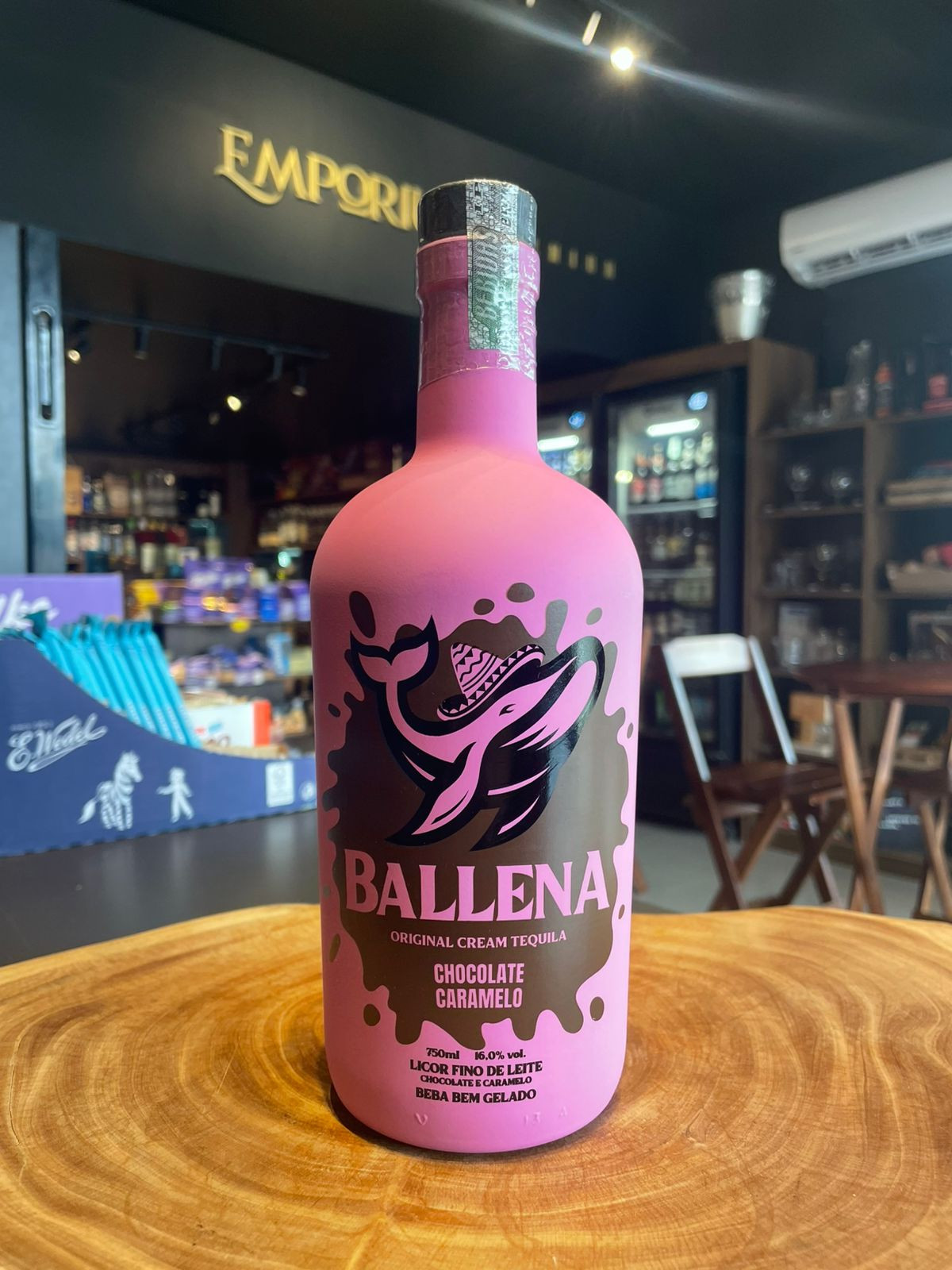 Ballena de Chocolate Caramelo