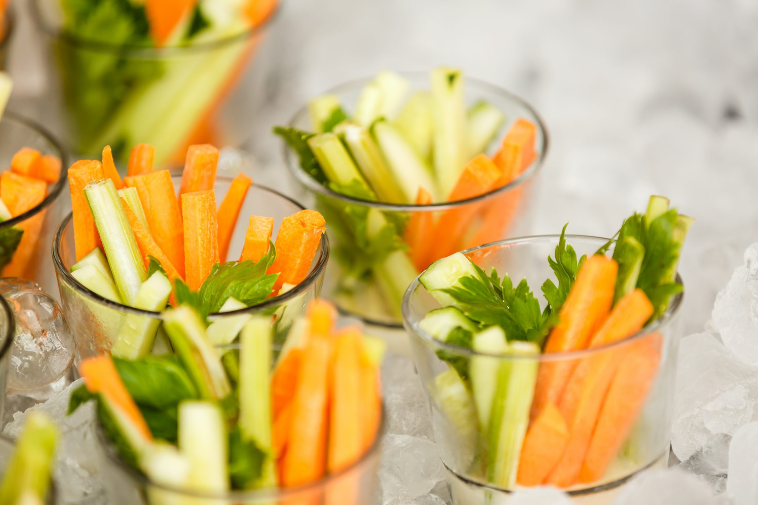 PALITOS DE CENOURA E PEPINO