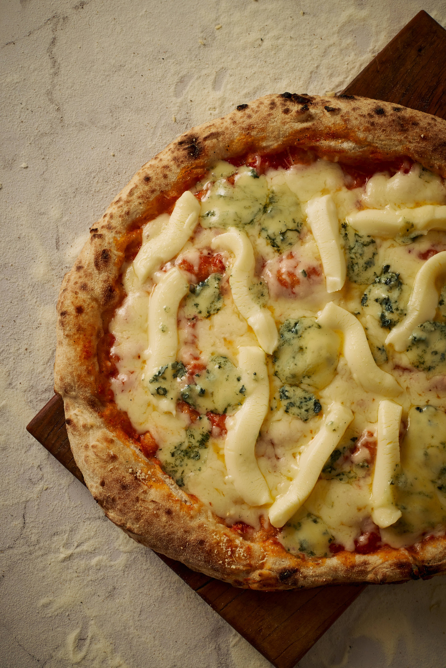 PIZZA QUATRO QUEIJOS (ULTRACONGELADA)
