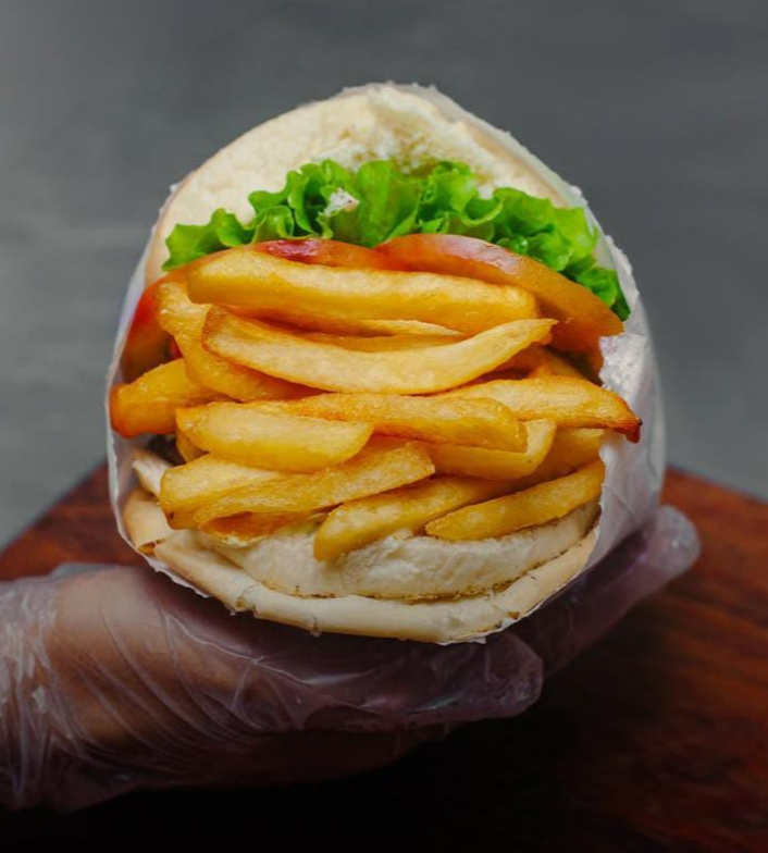 XIS  FRITAS C/ BATATA FRITAS