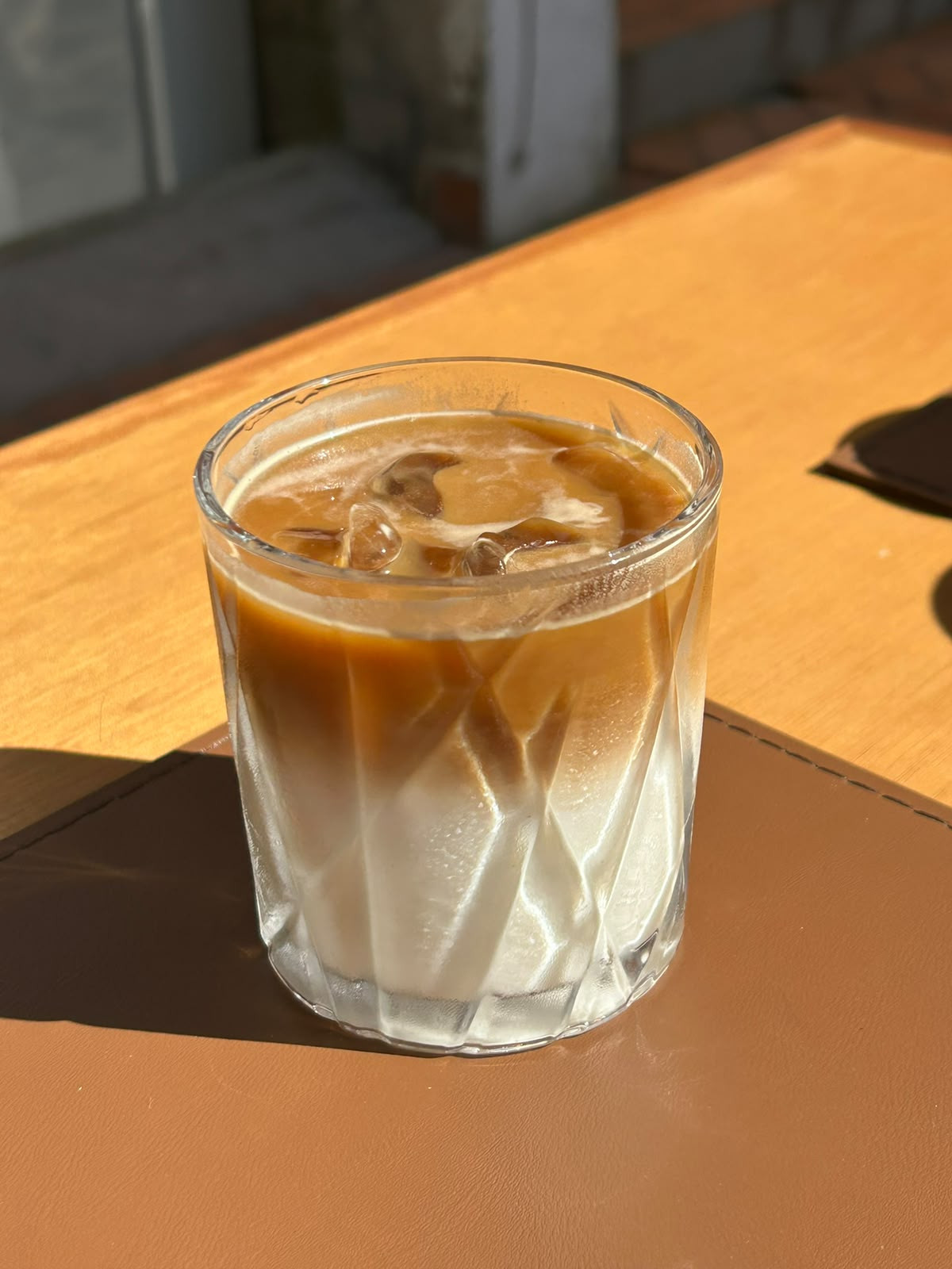 ICED LATTE