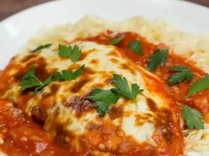 PARMEGIANA DE FRANGO(Foto ilustrativa)