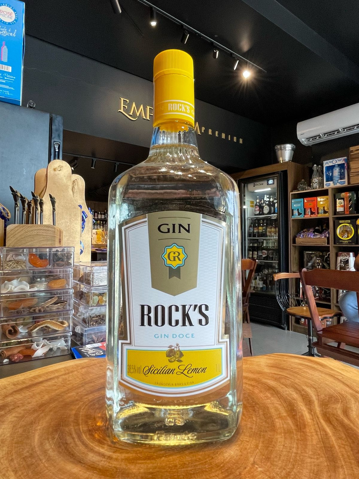 Gin Rock’s Sicilian Lemon
