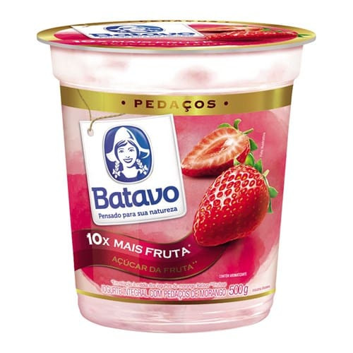 Iogurte Integral de Morango Pedaços Batavo 450g
