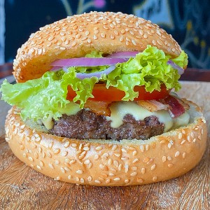 BULLS BURGER