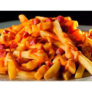 PORÇÃO - FRITAS C/ CHEDDAR E BACON