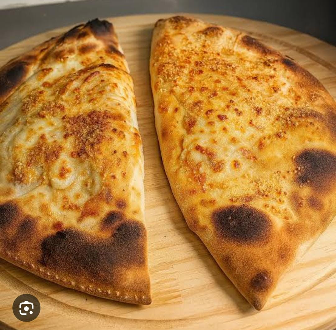 FOGAZZA - FRANGO C/ CATUPIRY