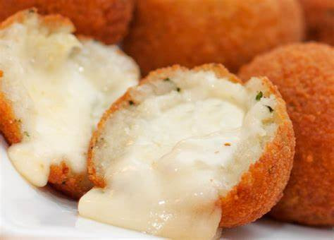 Bolinha de queijo