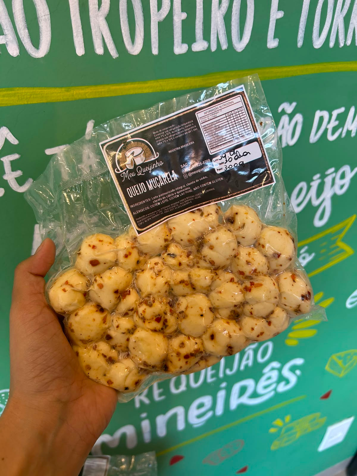 Queijo Nozinho Apimentado Meu Queijinho - 300g