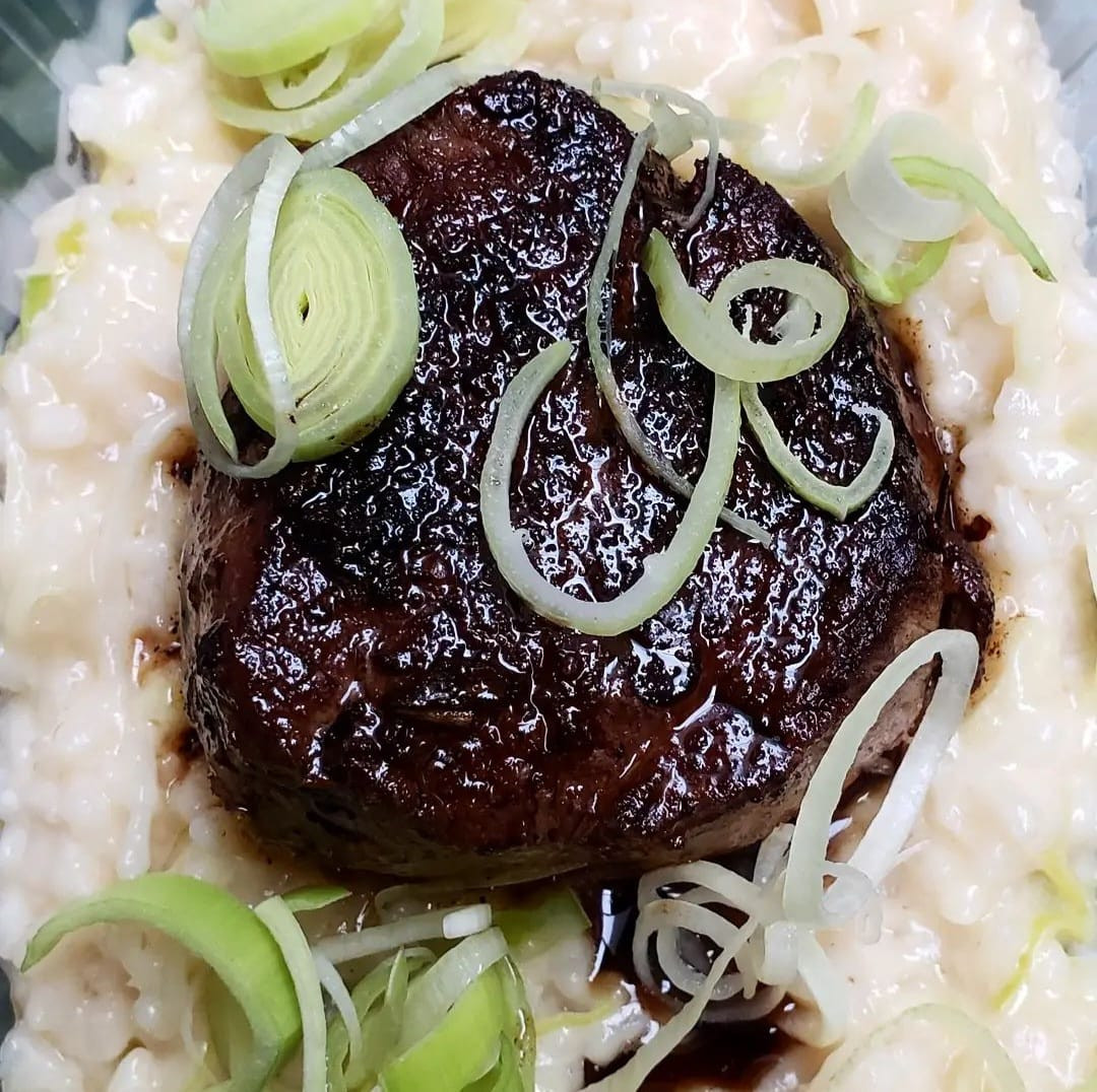 TORNEDOR DE FILET C/ ALHO PORO