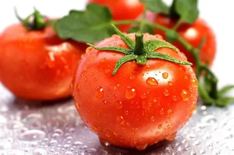 AD TOMATE