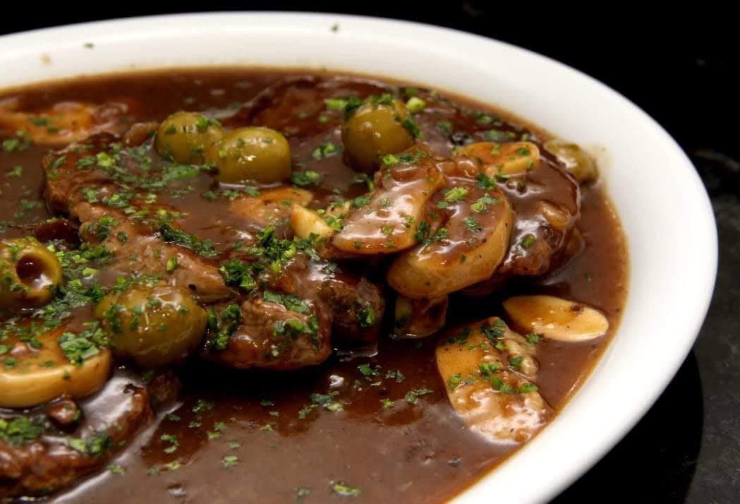 Filé ao Molho Madeira