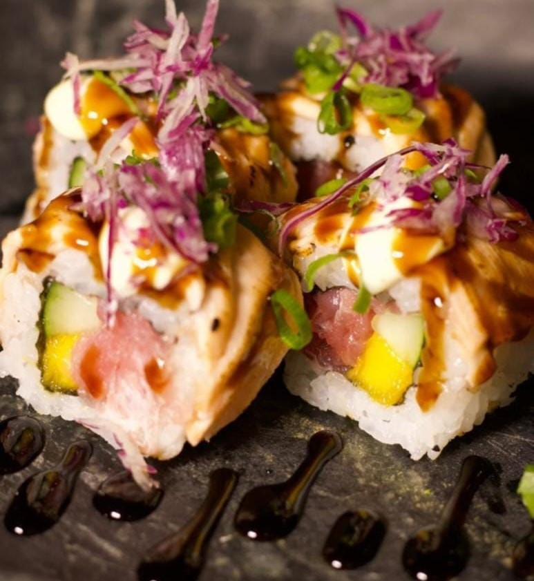 DRAGON ROLL 8UND