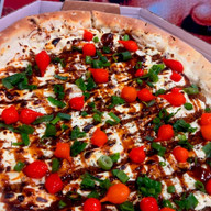 pizza de costecheese