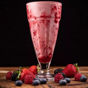 MILKSHAKE FRUTAS VERMELHAS