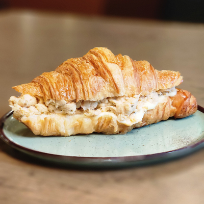 Croissant Frango com requeijão