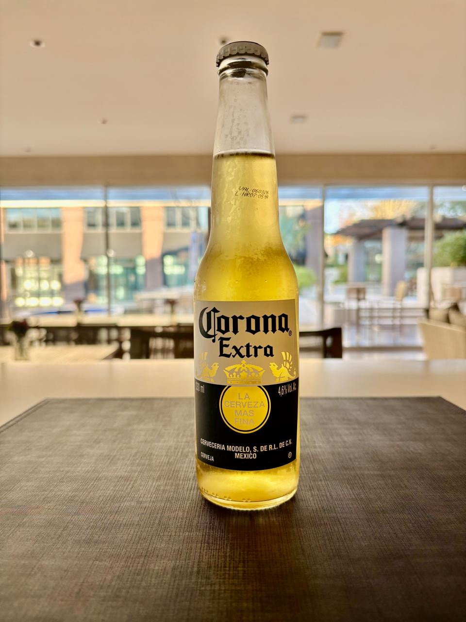 Corona  (Longneck)