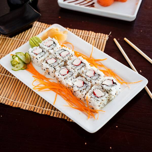 Uramaki kani