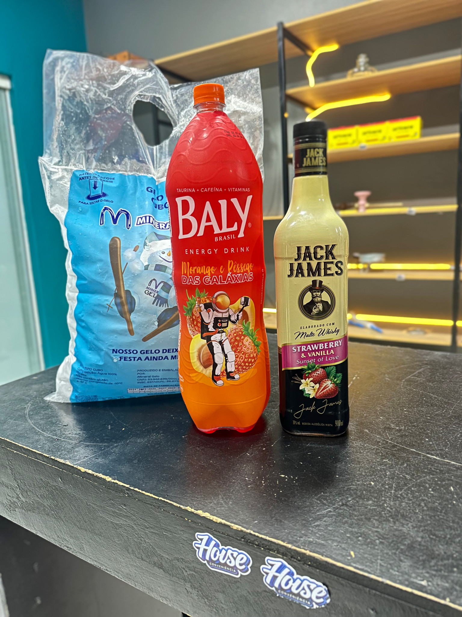 Jack James Strawberry Vanilla + Baly 2L + Gelo 3g