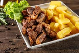 PICANHA COM FRITAS OU MANDIOCA