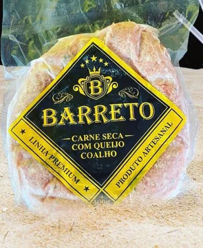 Linguiça de Carne Seca com Queijo Coalho