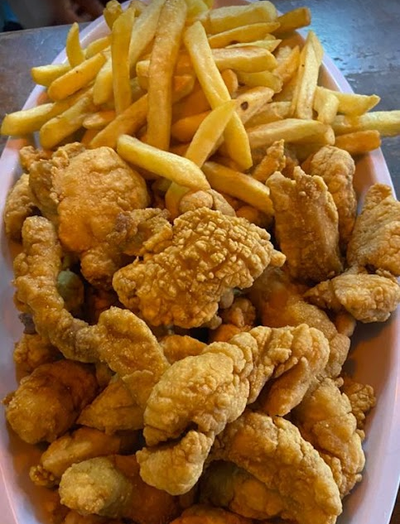 PETISCO GURJÃO DE PEIXE COM FRITAS