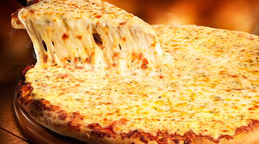 PIZZA DE MUSSARELA