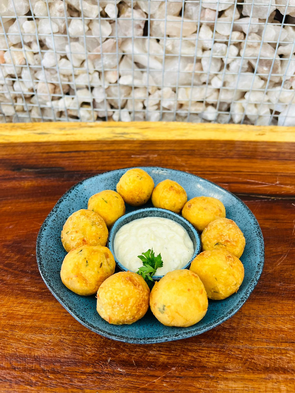 BOLINHO DE BACALHAU