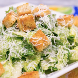 Salada Caesar