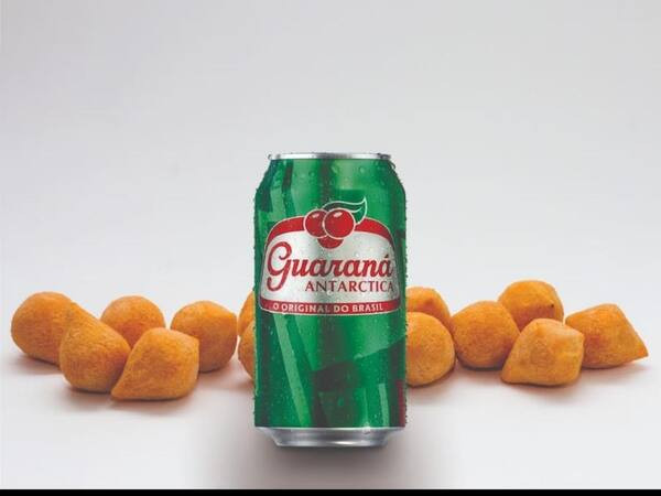 20 salgadinhos + 1 Refri lata 350 ml