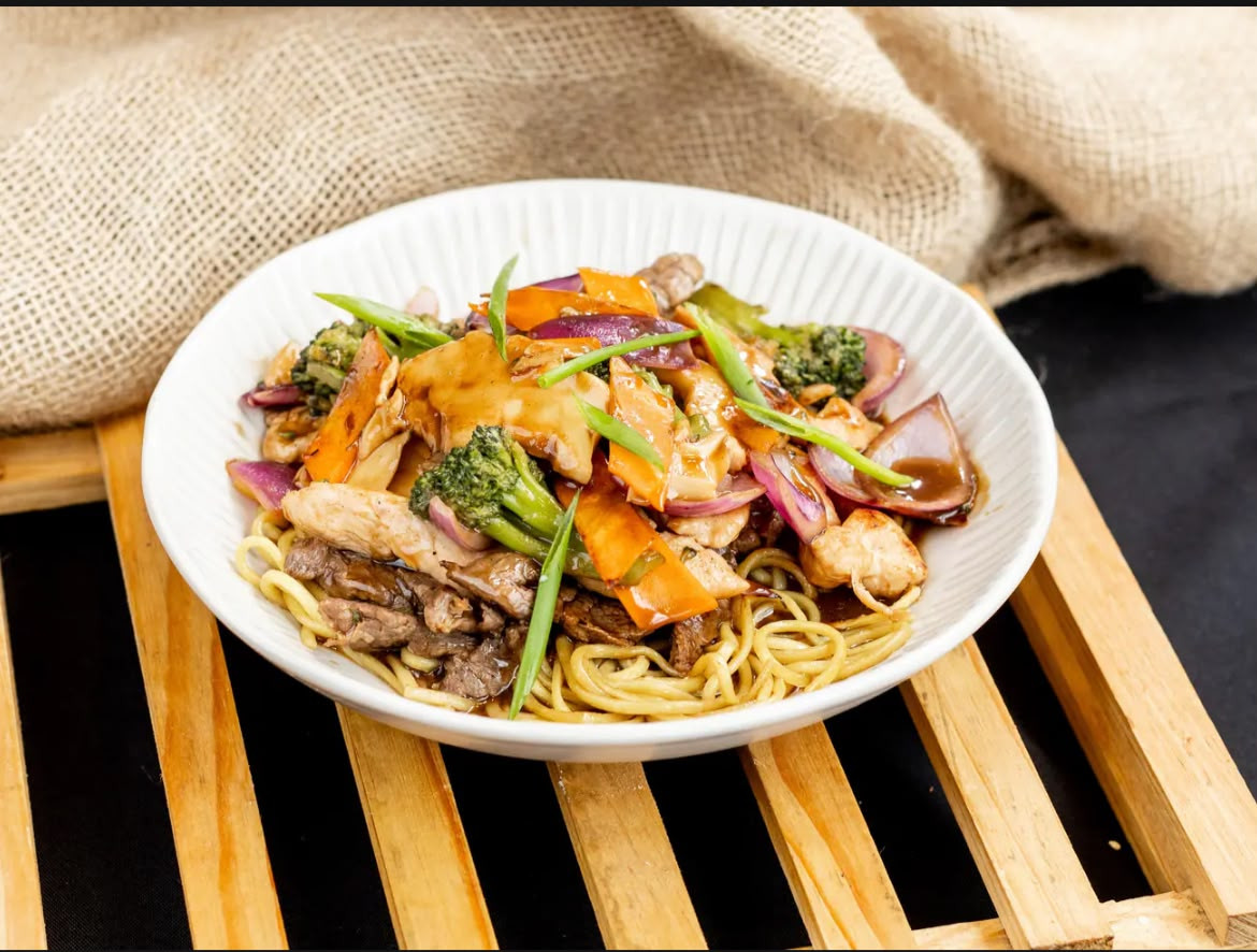 YAKISOBA GRILL CARNE 