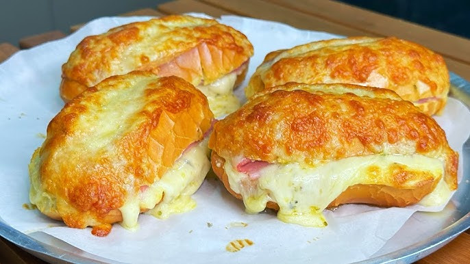 SANDUICHE QUEIJO COALHO COM OVO