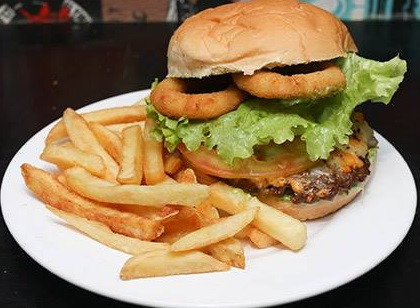 158- Classic burg