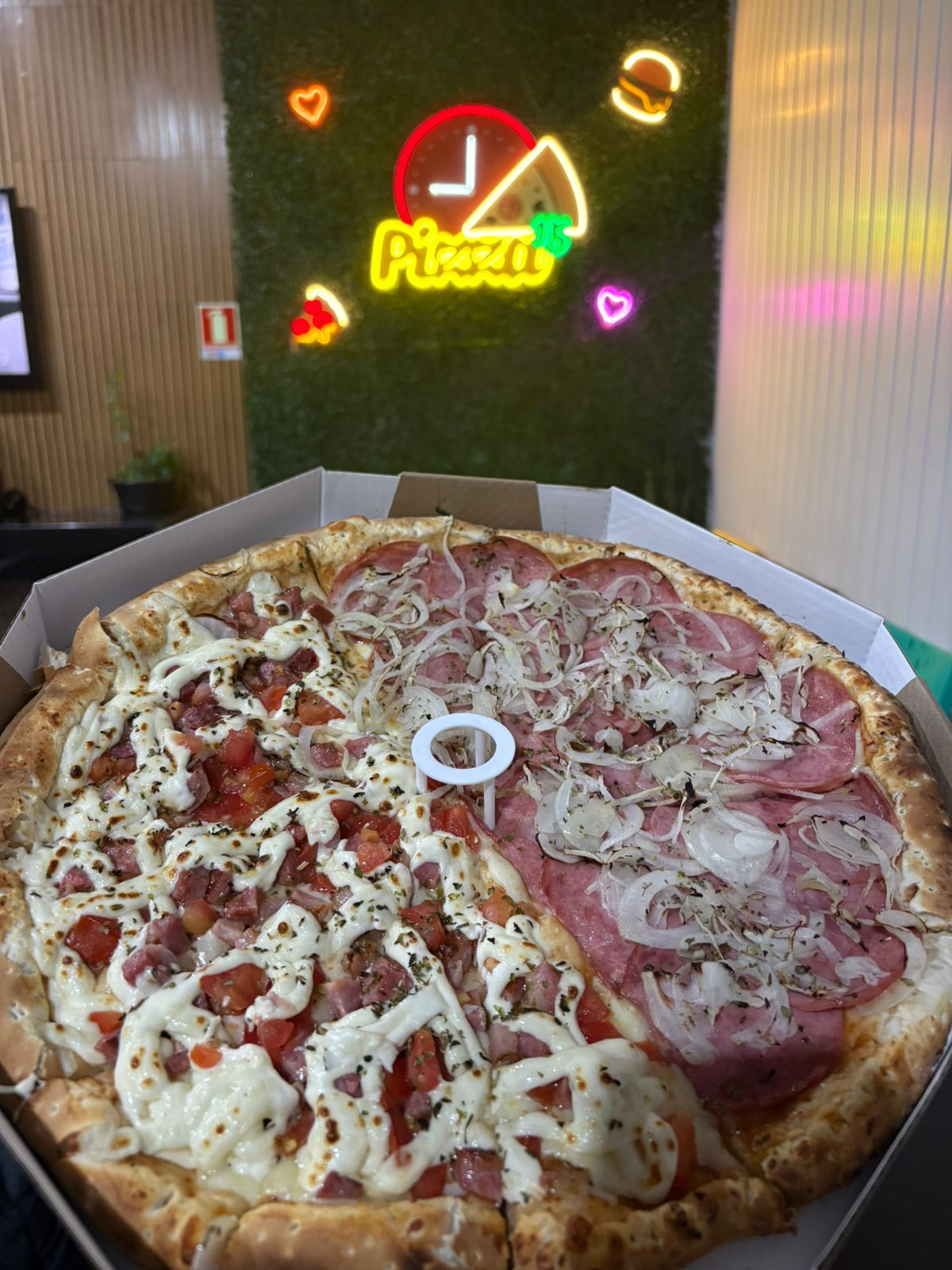 PIZZA TURBO SALGADA