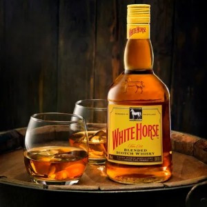 DOSE WHISKY CAVALO BRANCO