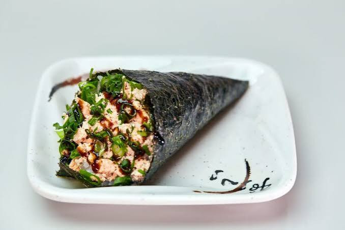 Temaki salmão grelhado