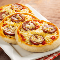 Mini Pizza Calabresa