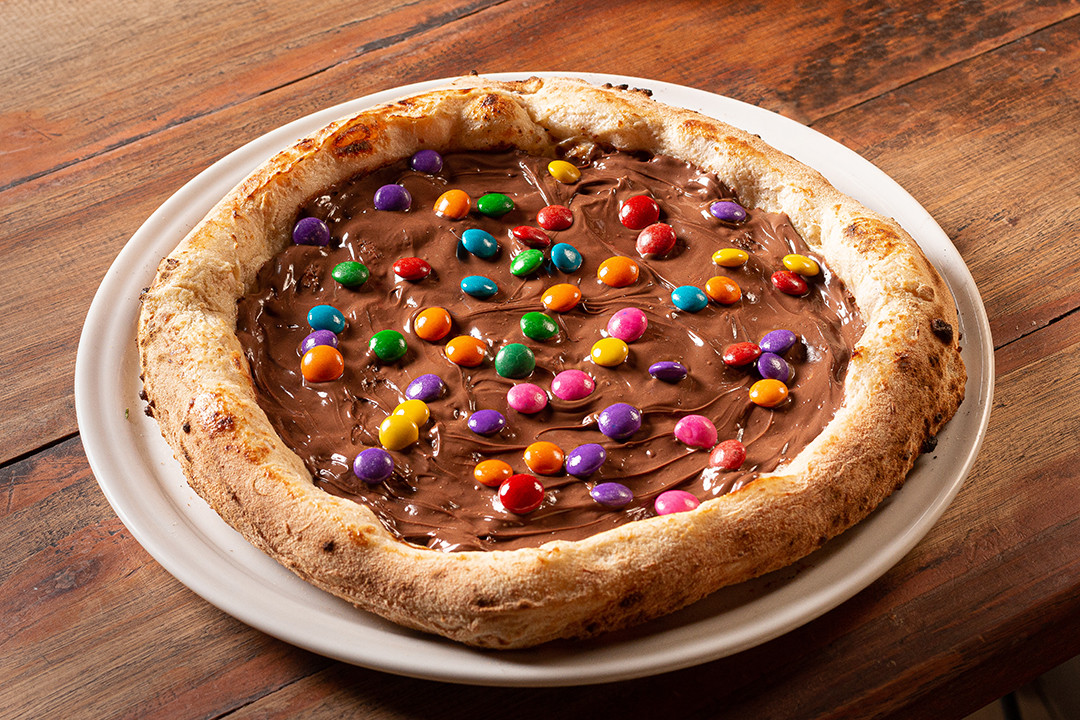 NUTELLA COM CONFETTI -GIGANTE (8 FATIAS)