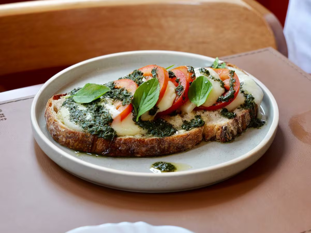 TOAST CAPRESE