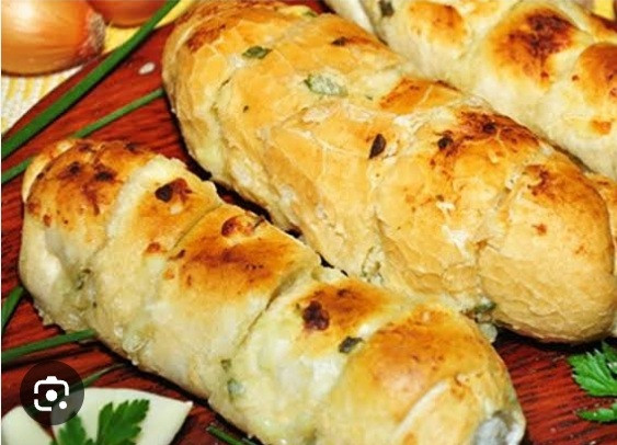 Pao De Alho Com Frango