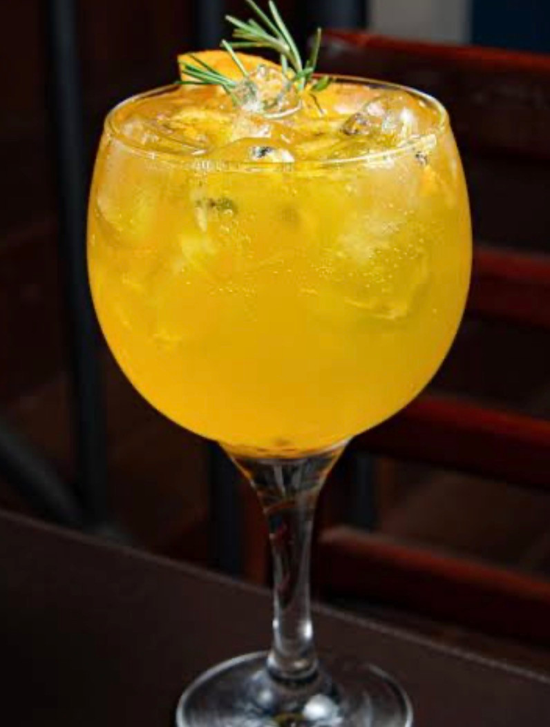 Gim tônica tropical