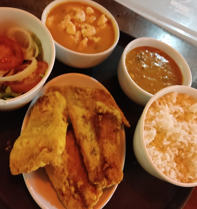 FILÉ DE PEIXE + ACOMPANHAMENTO P/ 2 PESSOAS