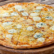 Pizza 4 Queijos