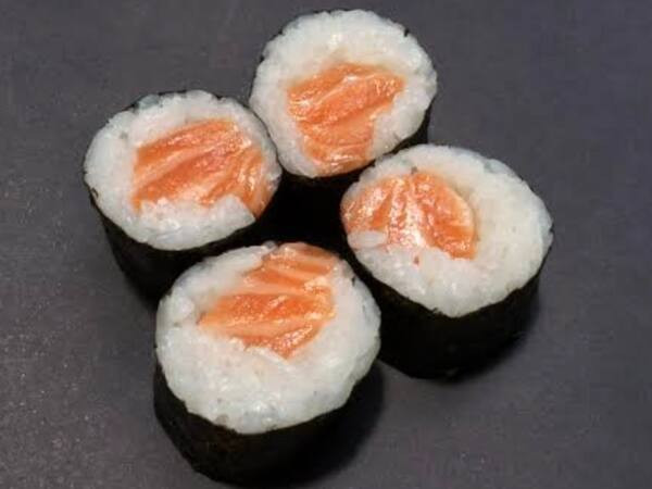 12 peças de hossomaki salmão