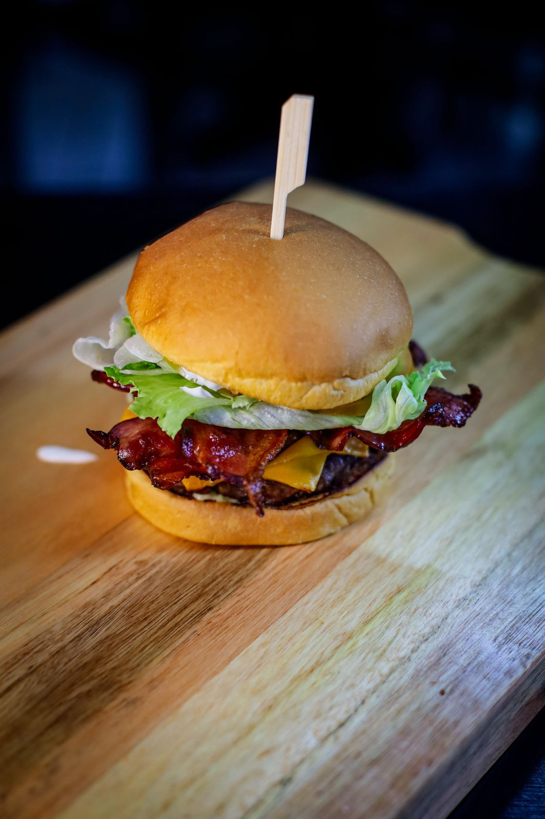 BURGER FININHO SALADA BACON