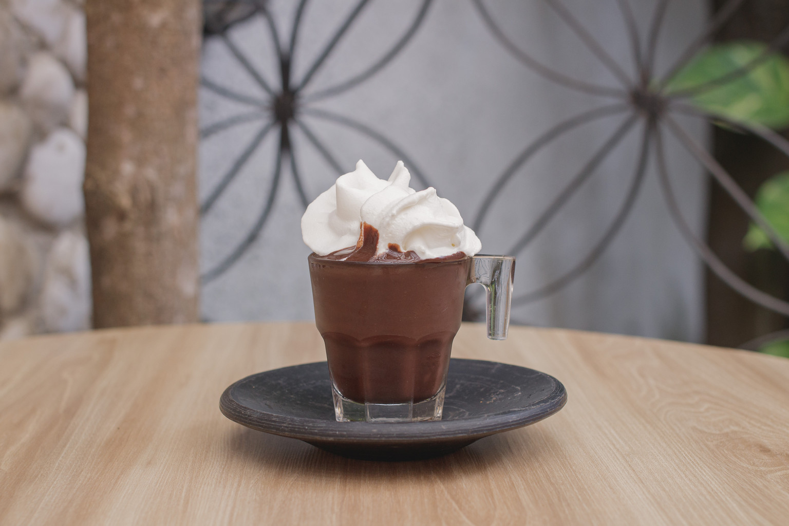 CHOCOLATE QUENTE COM CHANTILLY PEQUENO