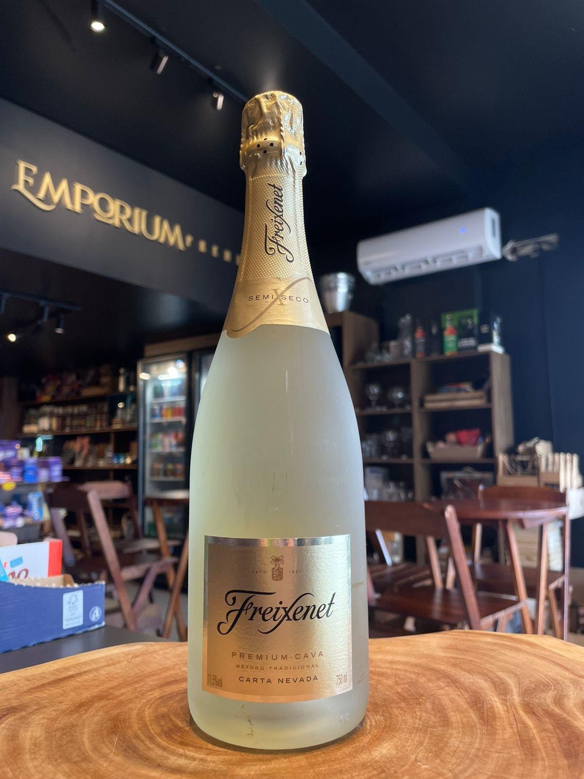 Freixenet Premium Cava Carta Nevada