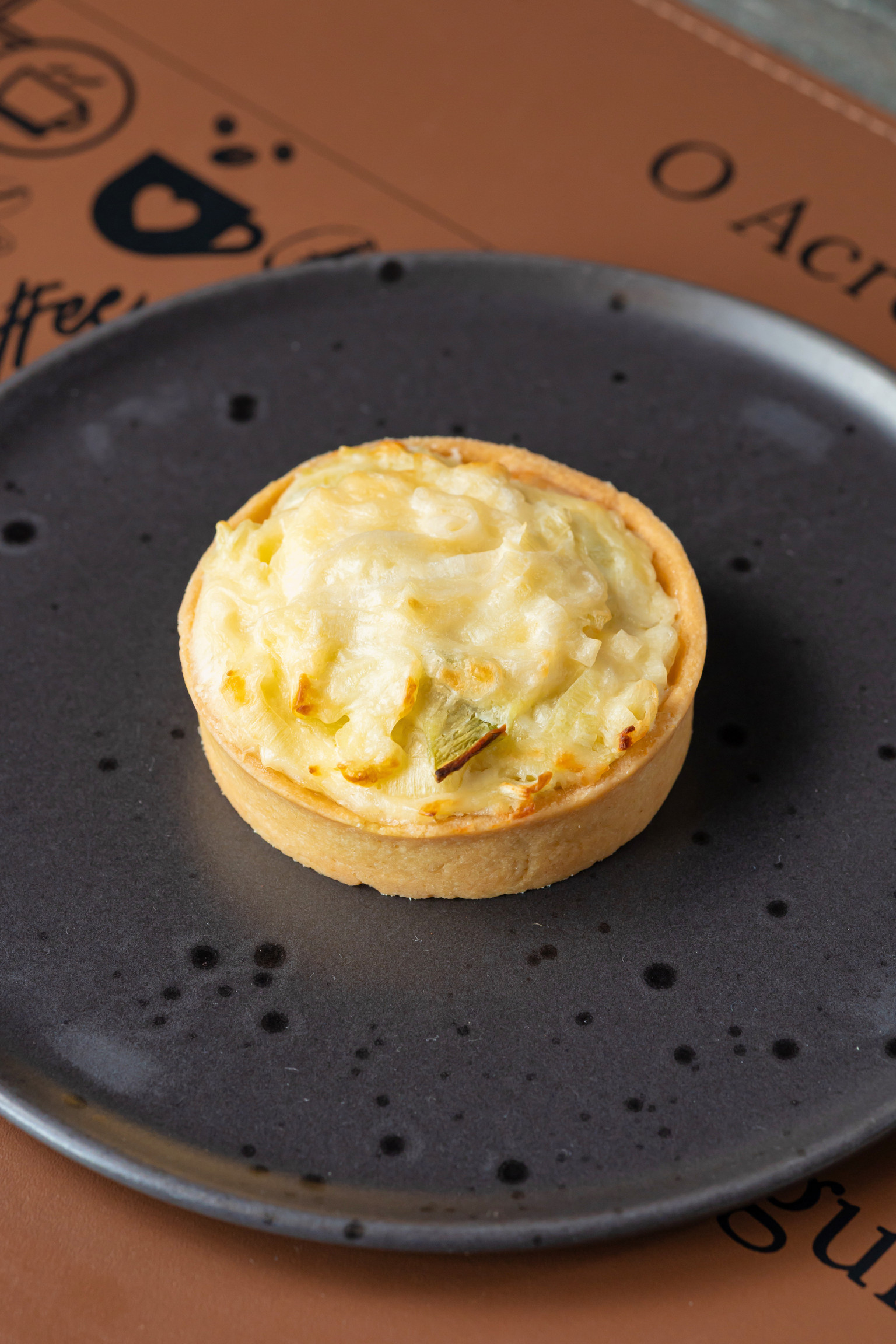 QUICHE ALHO PORO