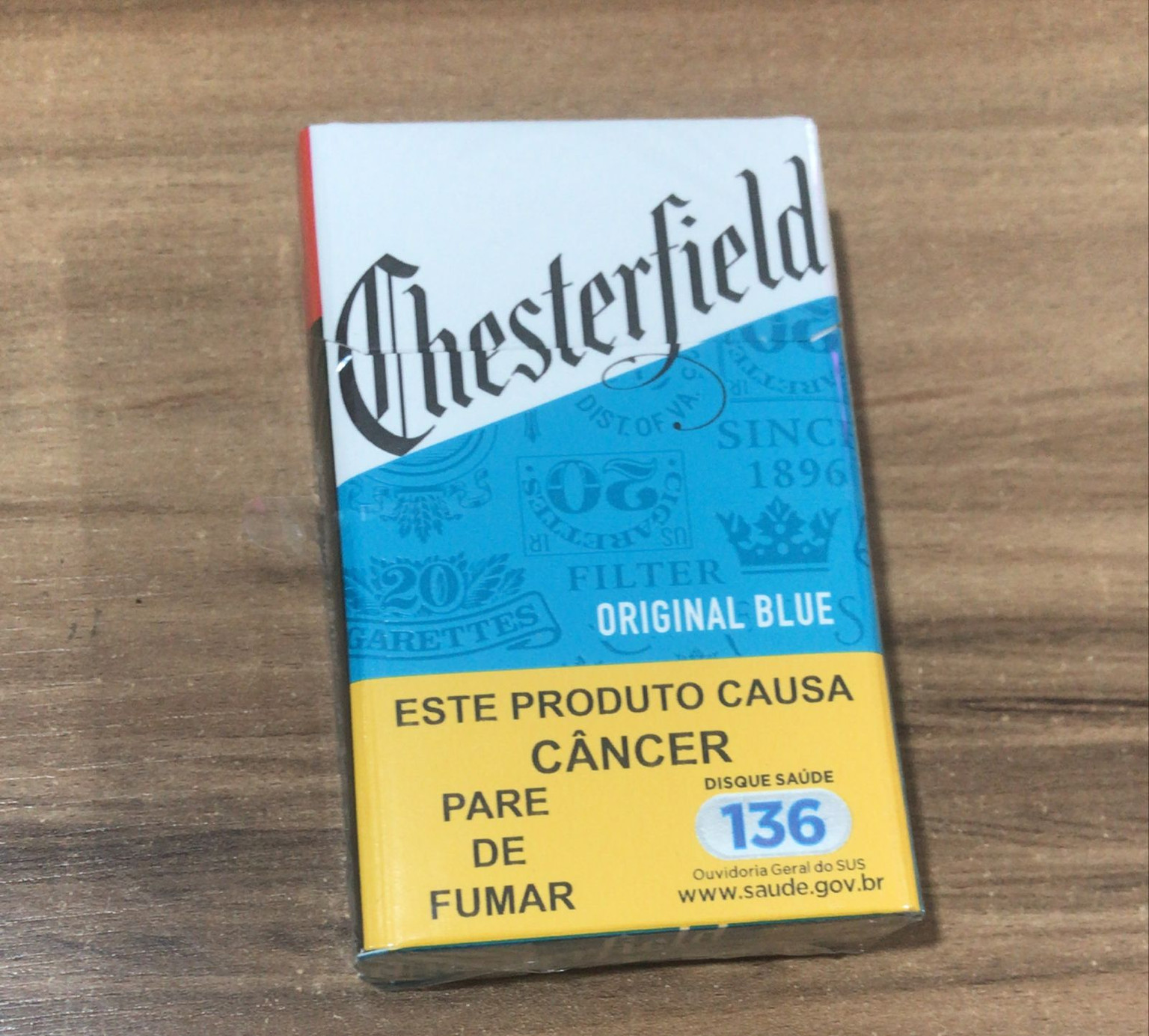 CHESTERFIELD  ORIGINAL BLUE